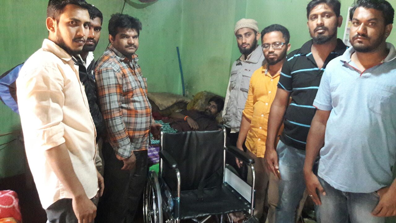 ಮಡಿಕೇರಿ : ಪಿಎಫ್‍ಐ ಸಂಘಟನೆಯಿಂದ ವೀಲ್ ಚೆಯರ್ ಕೊಡುಗೆ